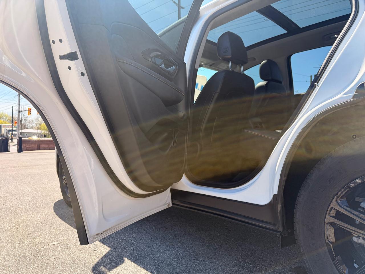 2024 GMC Terrain AT4 Photo
