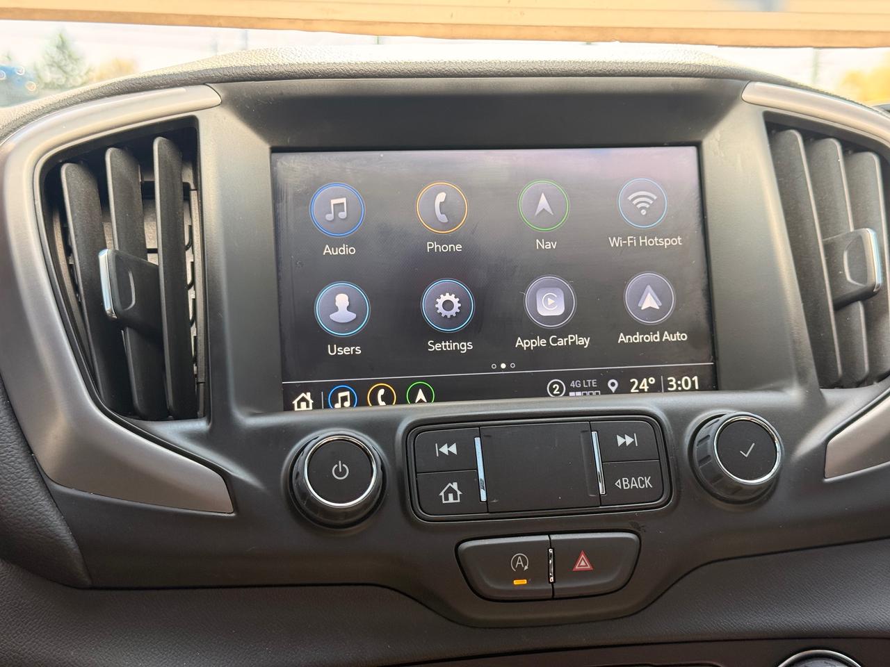 2024 GMC Terrain AT4 Photo