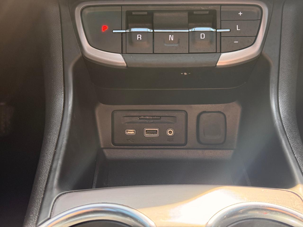 2024 GMC Terrain AT4 Photo