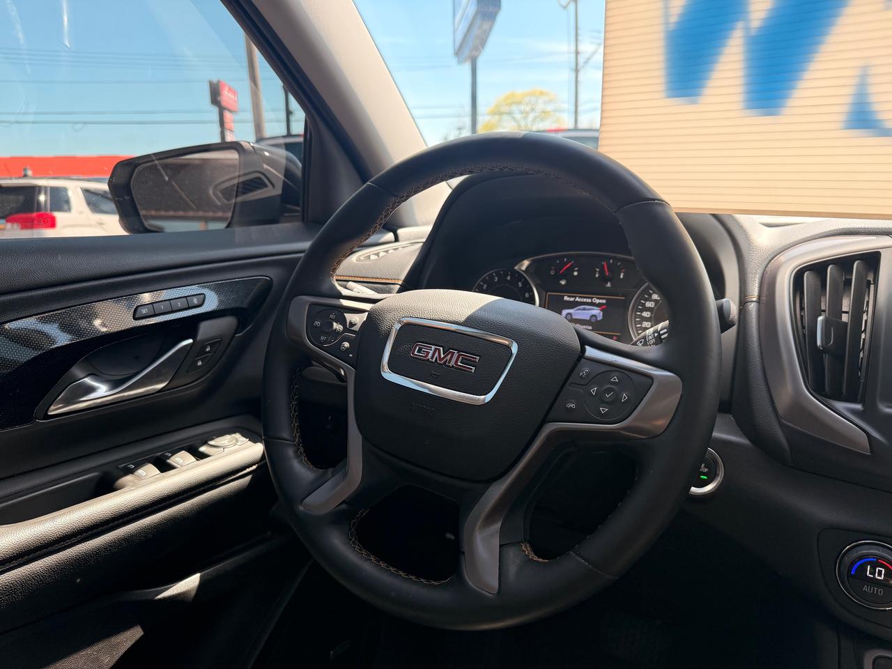 2024 GMC Terrain AT4 Photo