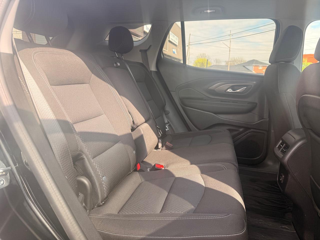 2024 GMC Terrain SLE Photo