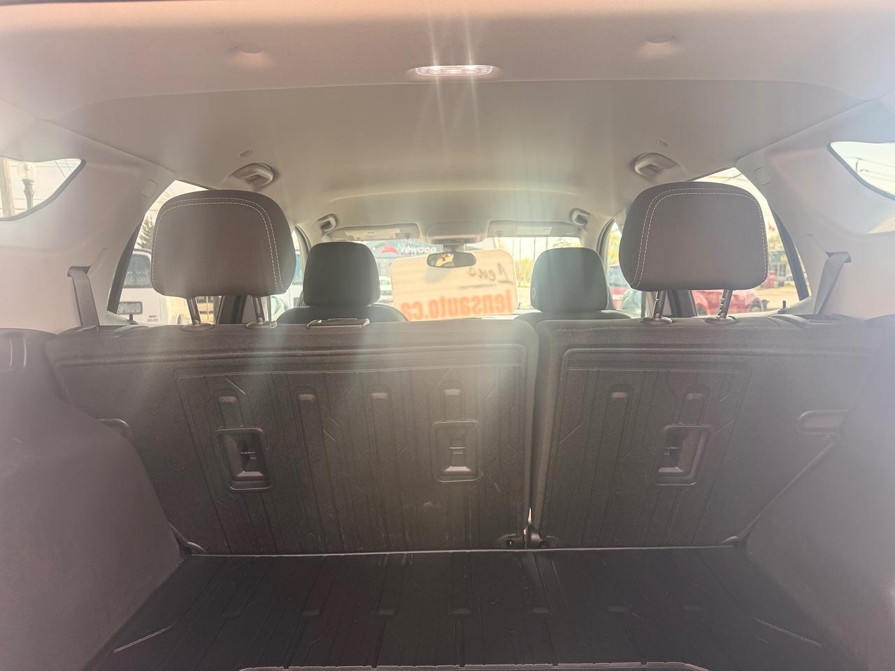 2024 GMC Terrain SLE Photo