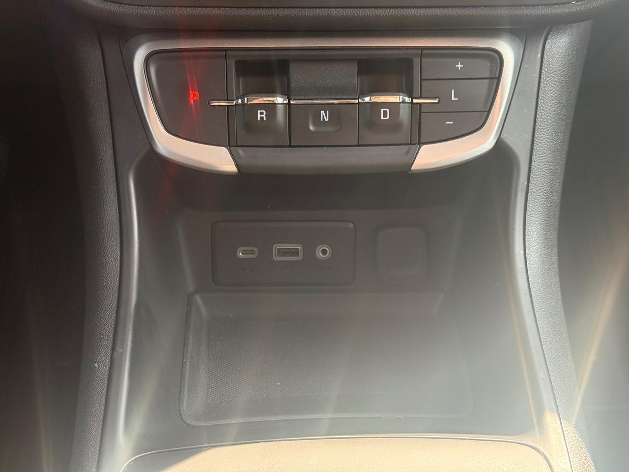 2024 GMC Terrain SLE Photo