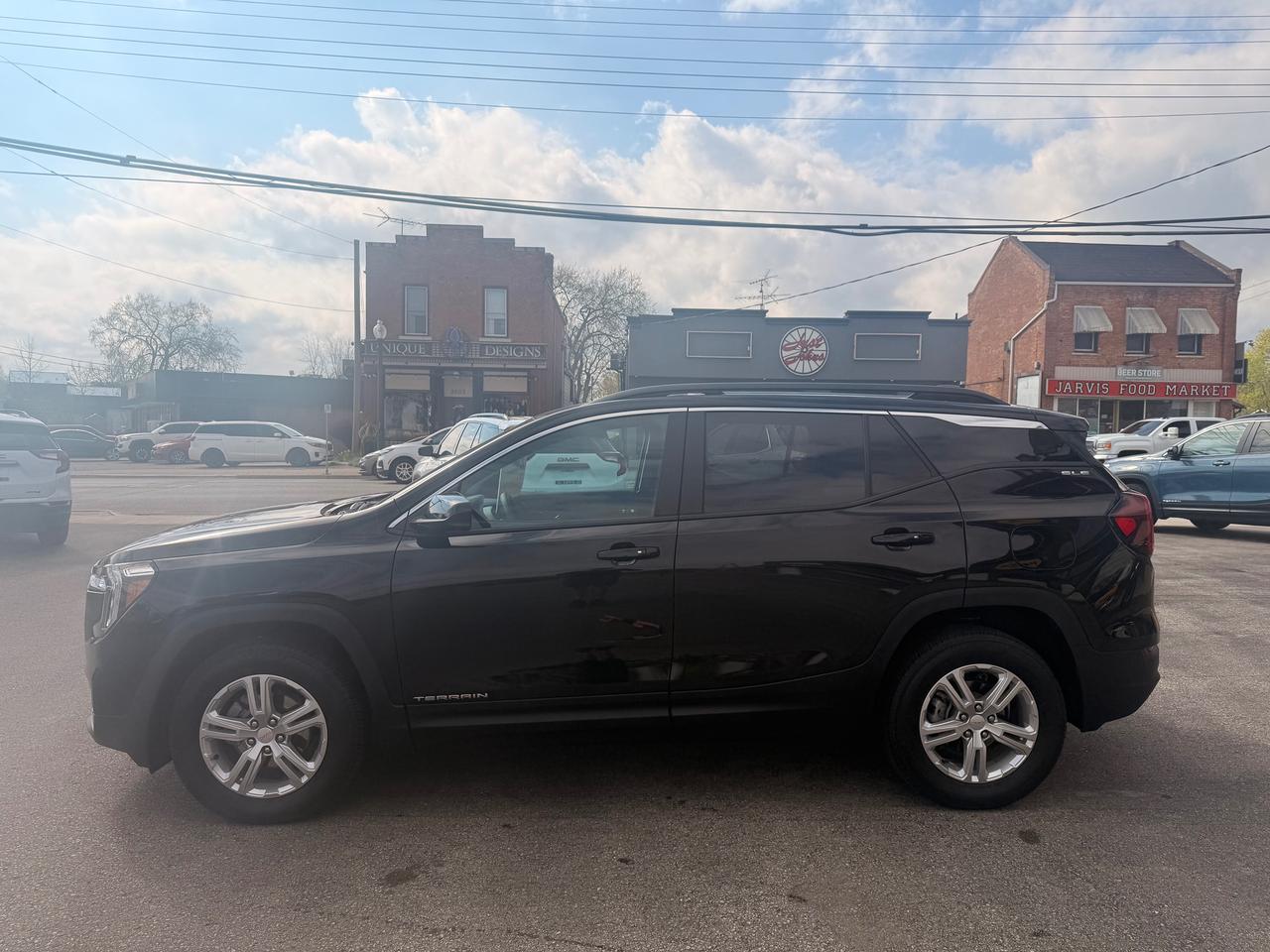 2024 GMC Terrain SLE Photo