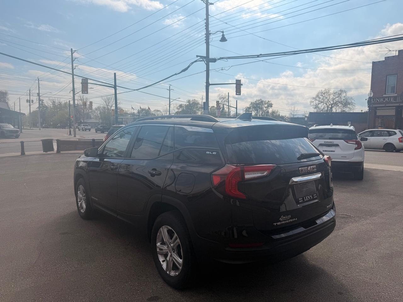 2024 GMC Terrain SLE Photo