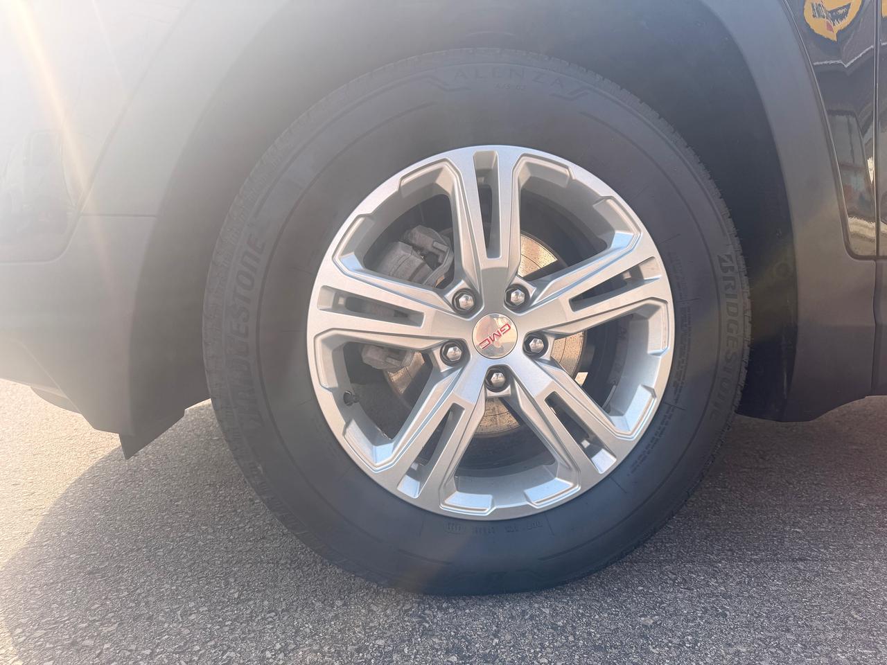 2024 GMC Terrain SLE Photo