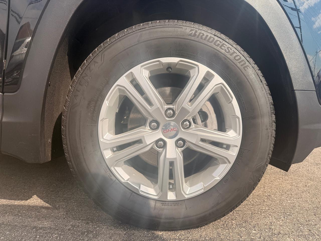 2024 GMC Terrain SLE Photo