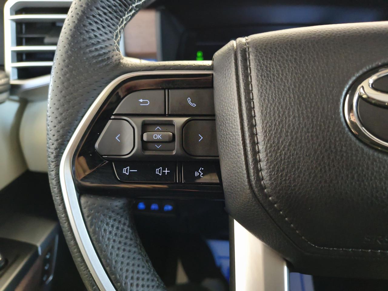 2023 Toyota Tundra Capstone Hybrid Photo0