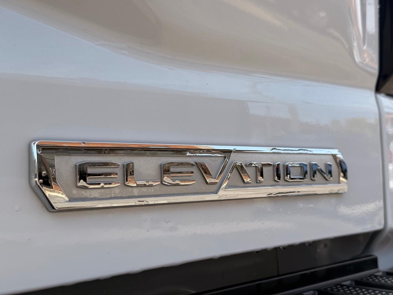 2024 GMC Sierra 1500 ELEVATION Photo