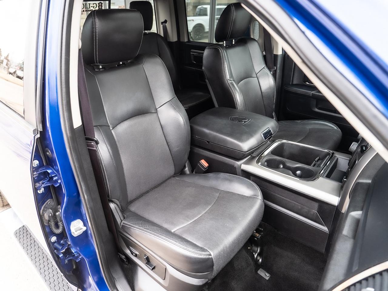 2016 RAM 1500 SPORT Photo21