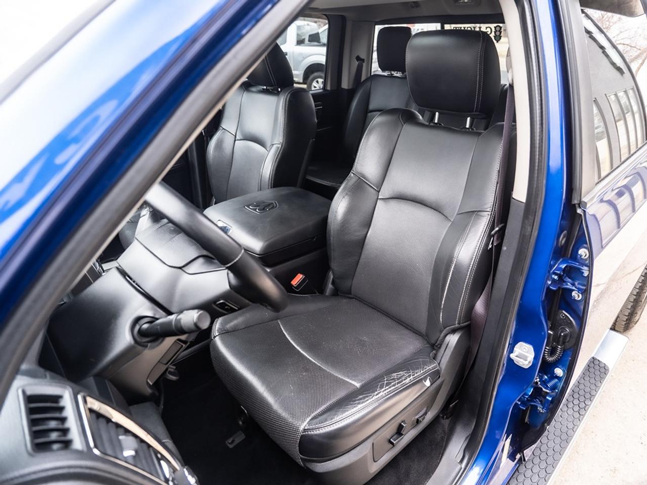 2016 RAM 1500 SPORT Photo19
