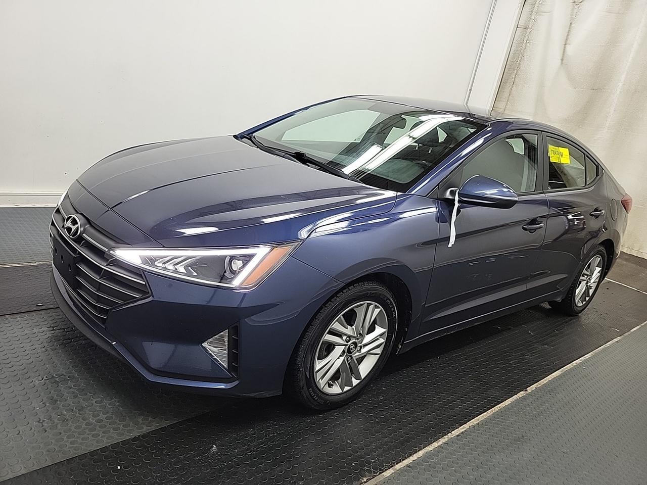 2019 Hyundai Elantra Preferred Photo0