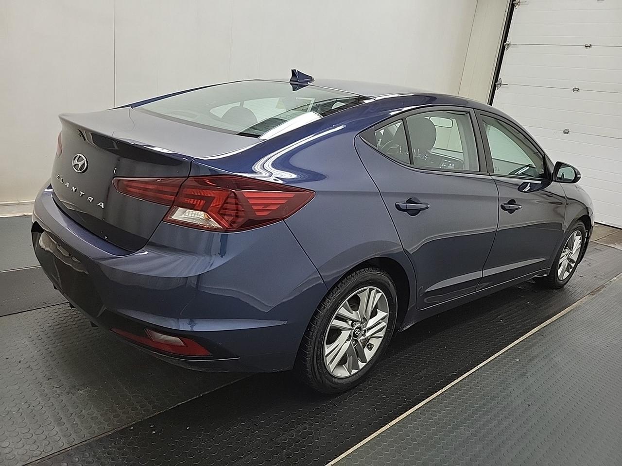 2019 Hyundai Elantra Preferred Photo