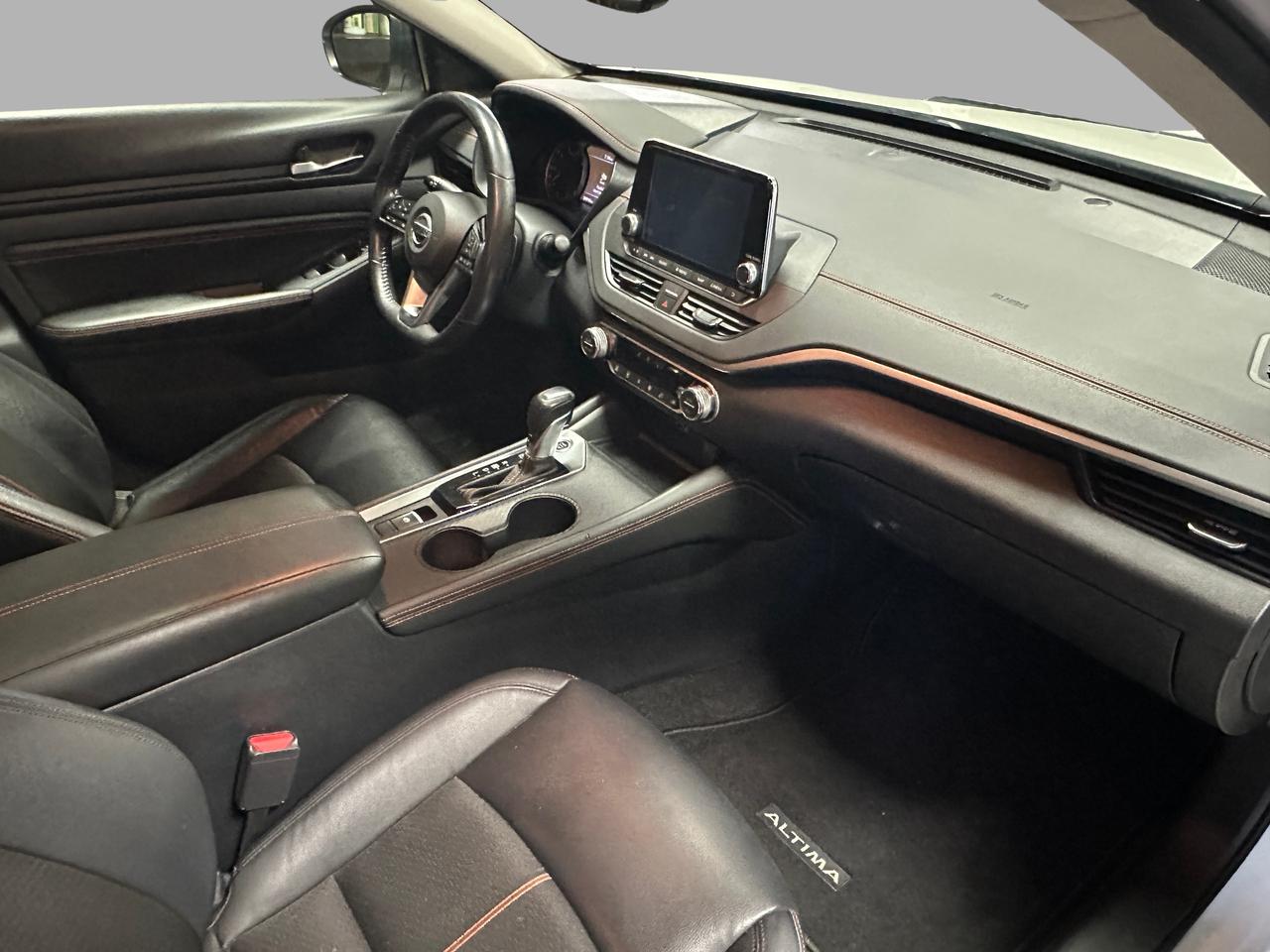 2021 Nissan Altima 2.5 SR | CLEAN CARFAX | AWD | LEATHER | NAVI | Photo