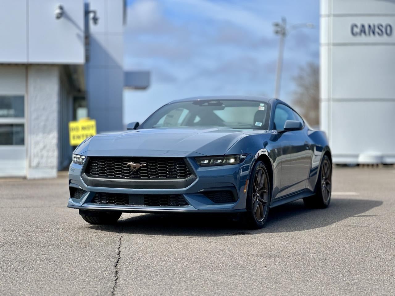 2026 Ford Mustang EcoBoost Premium Fastback Photo2