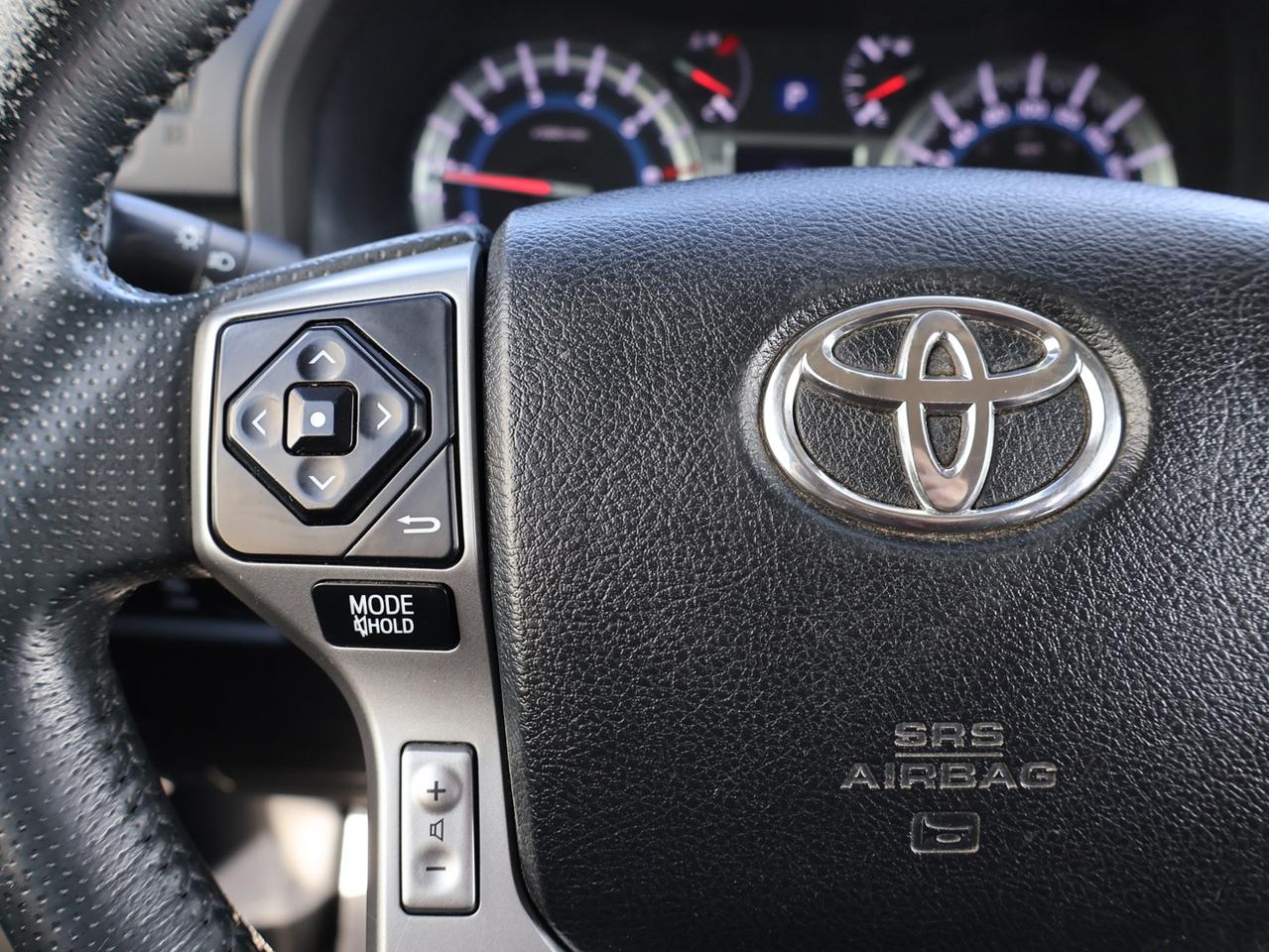 2016 Toyota 4Runner SR5-PREMIUM PKG 4WD CERTIFIED *ACCIDENT FREE*7 SEATS* CAMERA NAV BLUETOOTH LEATHER HEATED SEATS SUNROOF CRUISE ALLOYS Photo