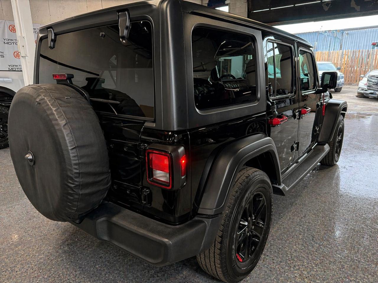 2020 Jeep Wrangler SPORT ALTITUDE| REDLEATHER| HEATED SEATS|BACKUPCAM Photo