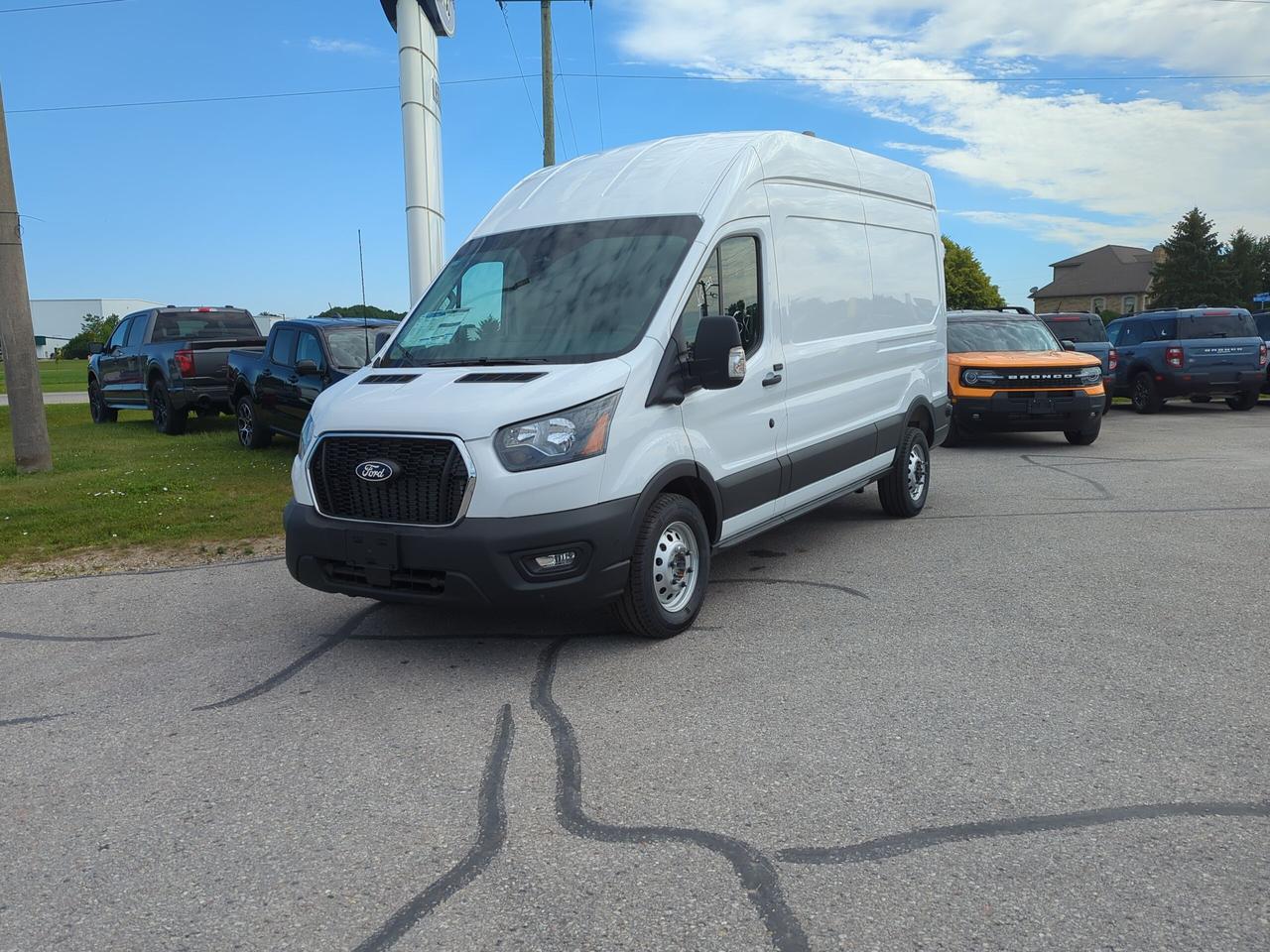 2026 Ford Transit High Roof 250 Cargo AWD Photo0