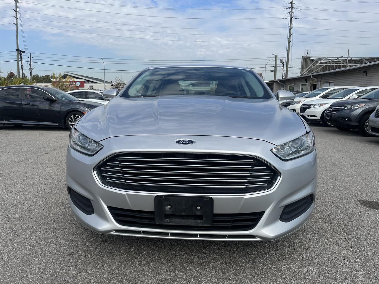 2014 Ford Fusion SE Photo