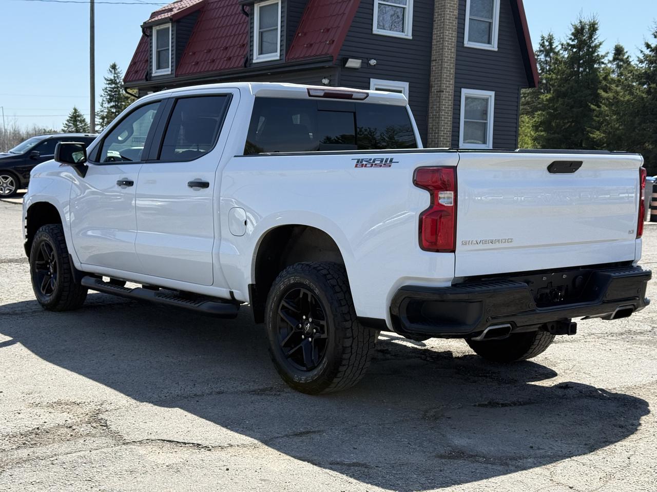 2020 Chevrolet Silverado 1500 LT Trail Boss Photo4