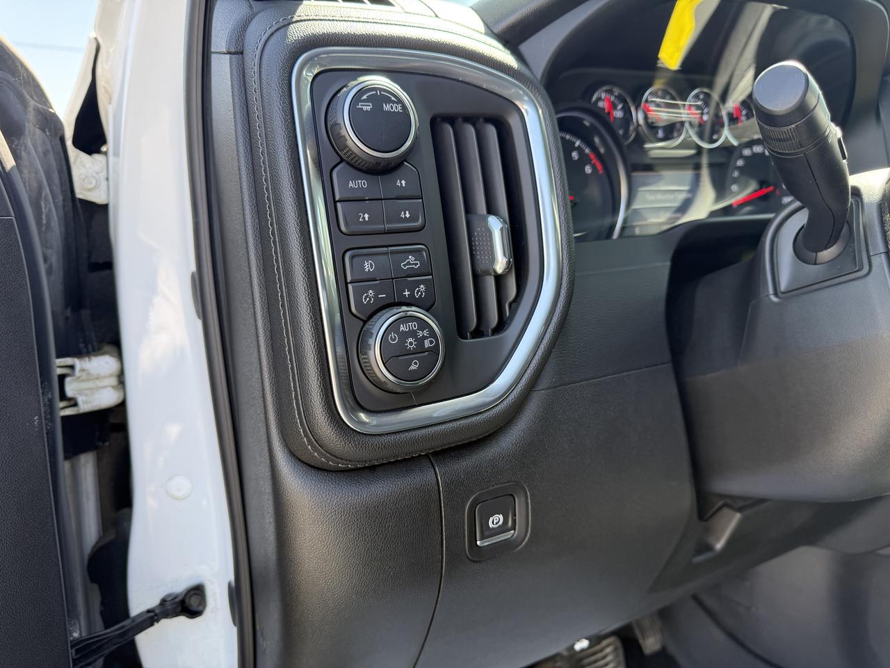 2020 Chevrolet Silverado 1500 LT Trail Boss Photo