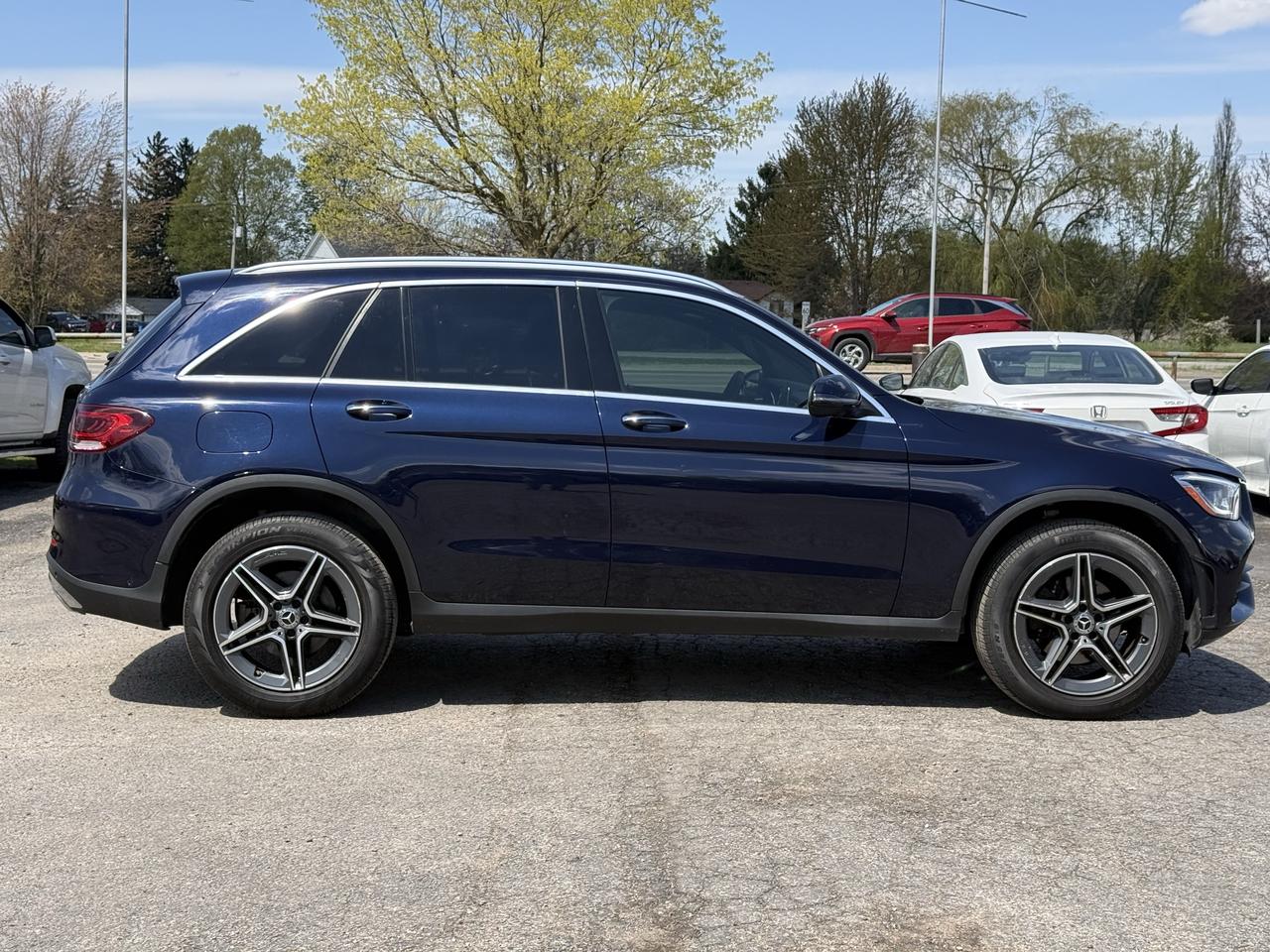 2021 Mercedes-Benz GLC-Class GLC 300 Photo
