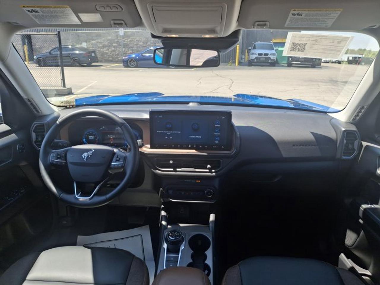 2025 Ford Bronco Sport Outer Banks AWD | Heated Seats | Remote Start | Power Seat | Carplay + Android Auto | and More ! Photo