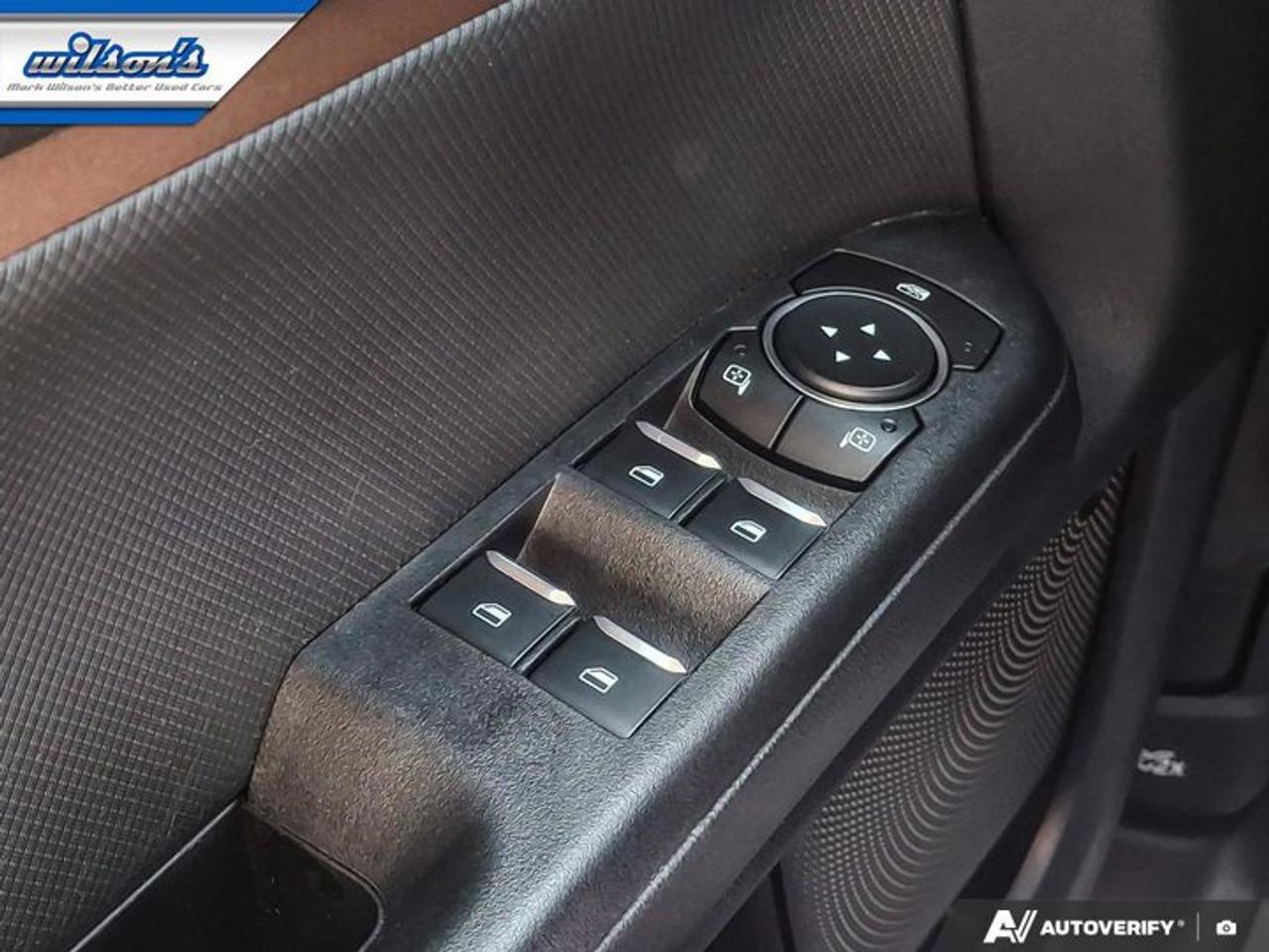 2025 Ford Bronco Sport Outer Banks AWD | Heated Seats | Remote Start | Power Seat | Carplay + Android Auto | and More ! Photo