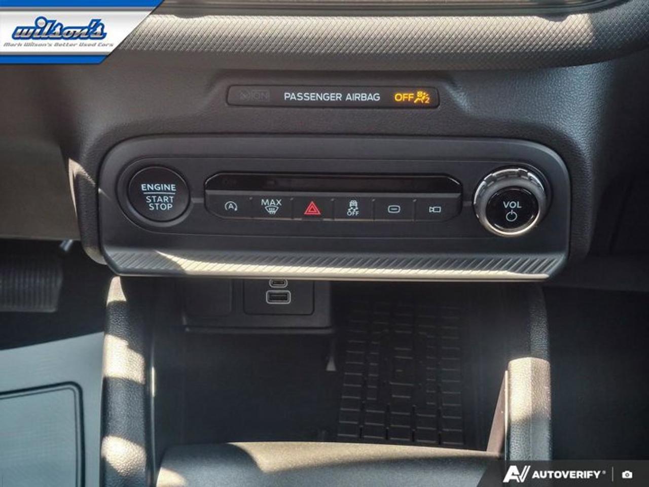 2025 Ford Bronco Sport Outer Banks AWD | Heated Seats | Remote Start | Power Seat | Carplay + Android Auto | and More ! Photo