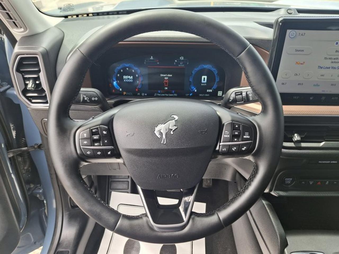 2025 Ford Bronco Sport Outer Banks 4WD | Leather Trim | Htd Seats | Tech Pkg | Remote Start | Carplay + Android and More! Photo