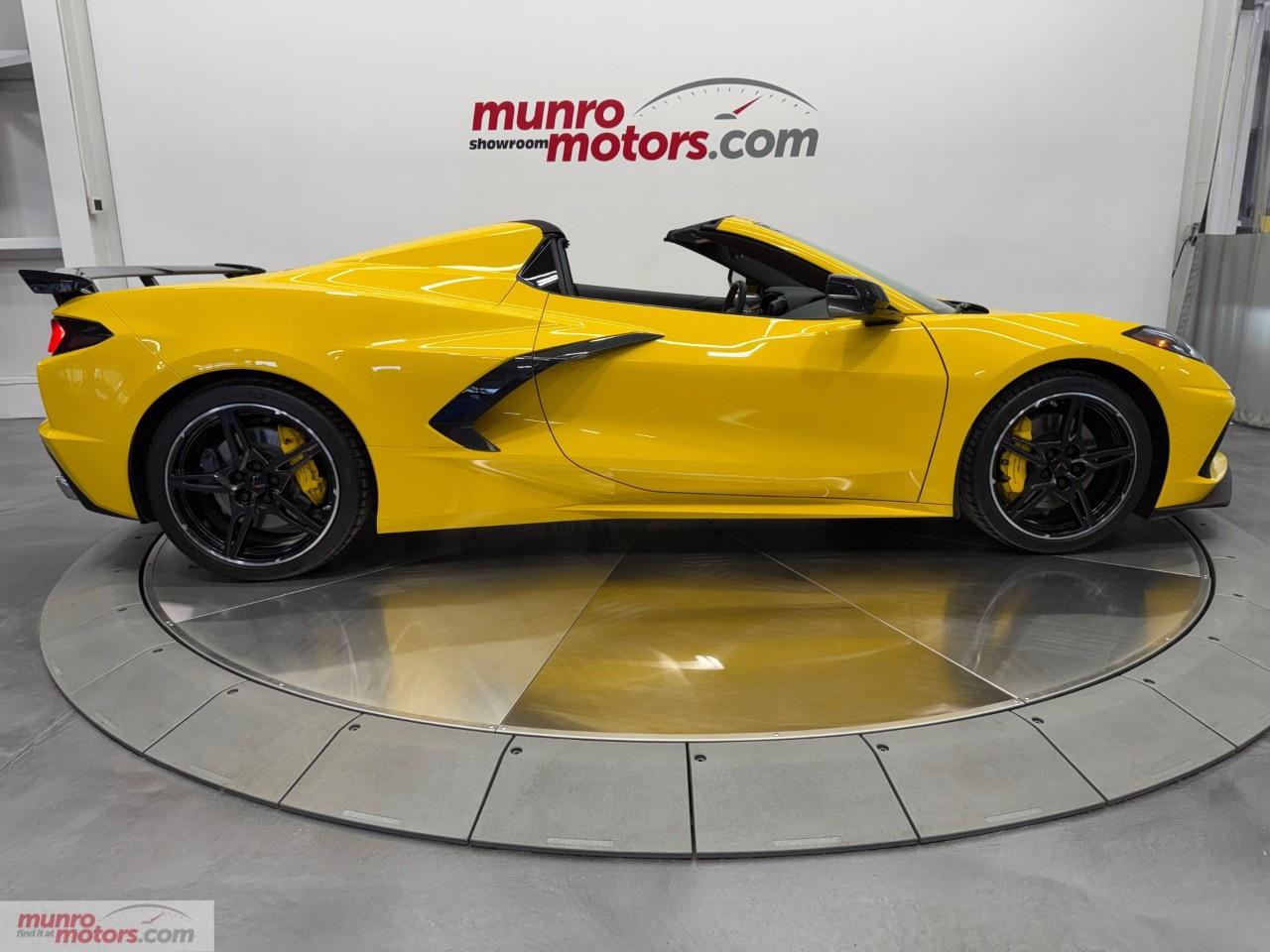 2025 Chevrolet Corvette StingRay Convertible 3LT Photo