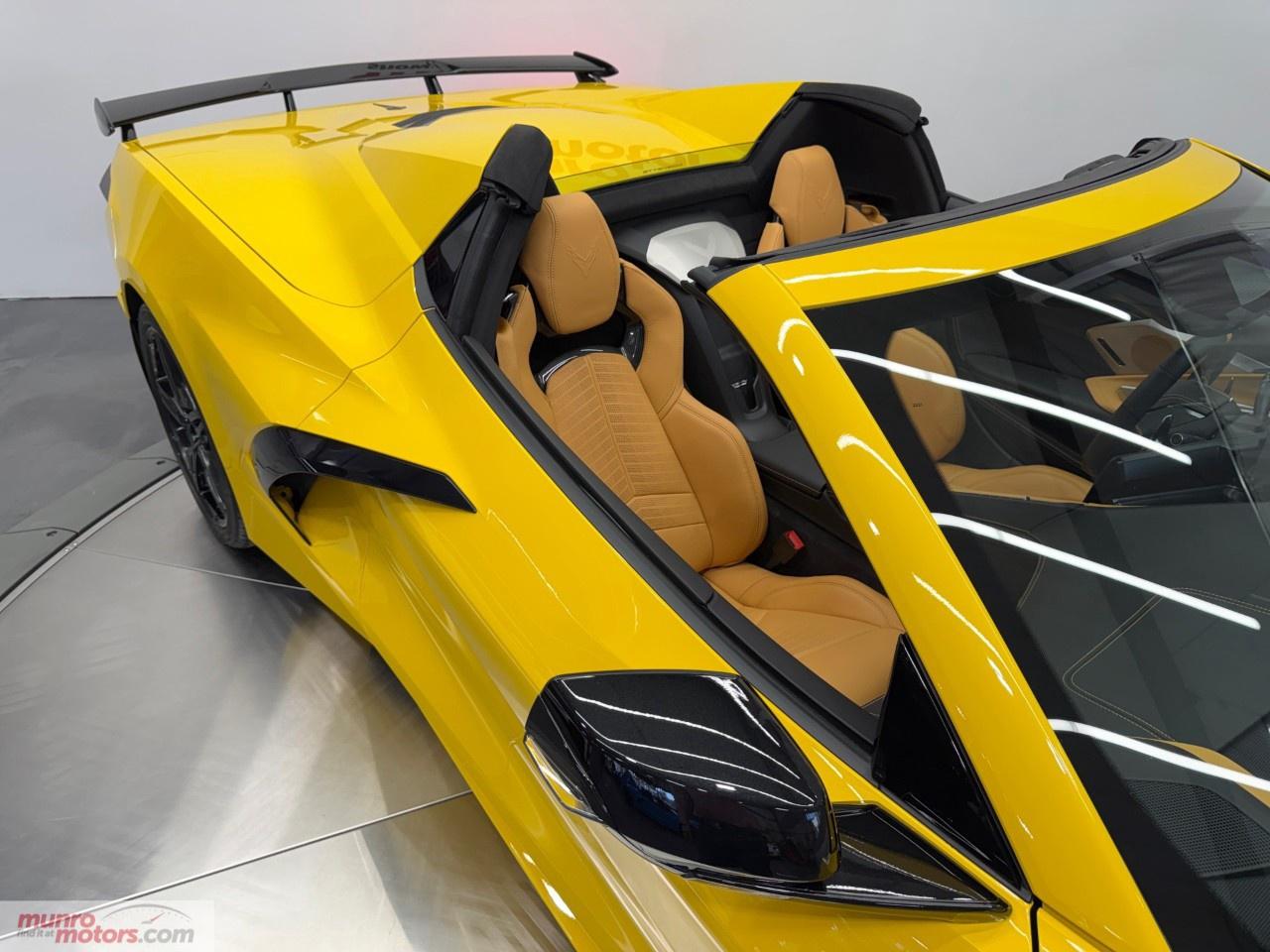2025 Chevrolet Corvette StingRay Convertible 3LT Photo