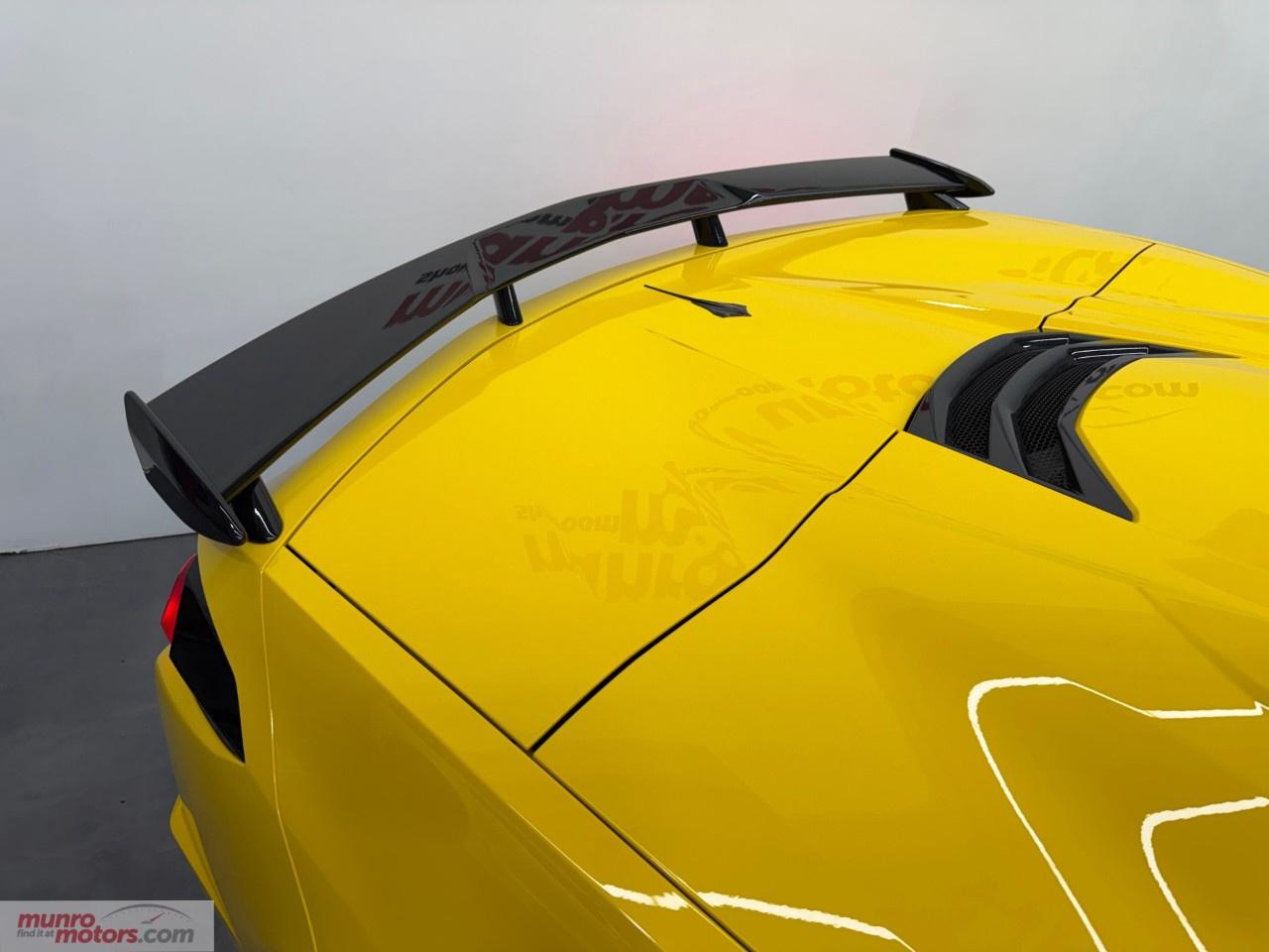 2025 Chevrolet Corvette StingRay Convertible 3LT Photo