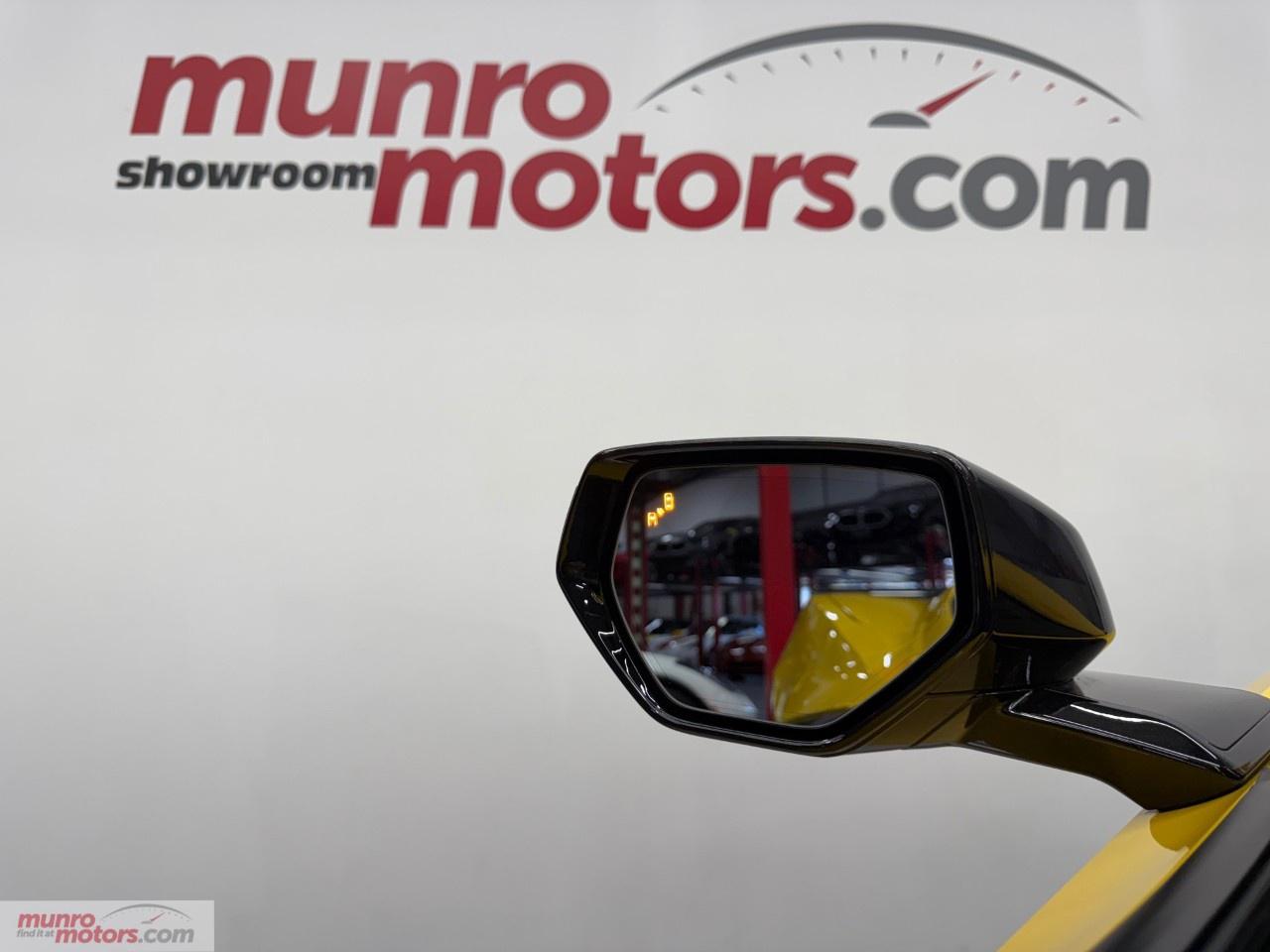 2025 Chevrolet Corvette StingRay Convertible 3LT Photo