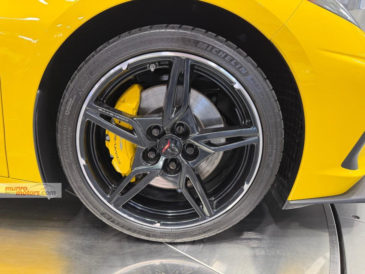 2025 Chevrolet Corvette StingRay Convertible 3LT Photo