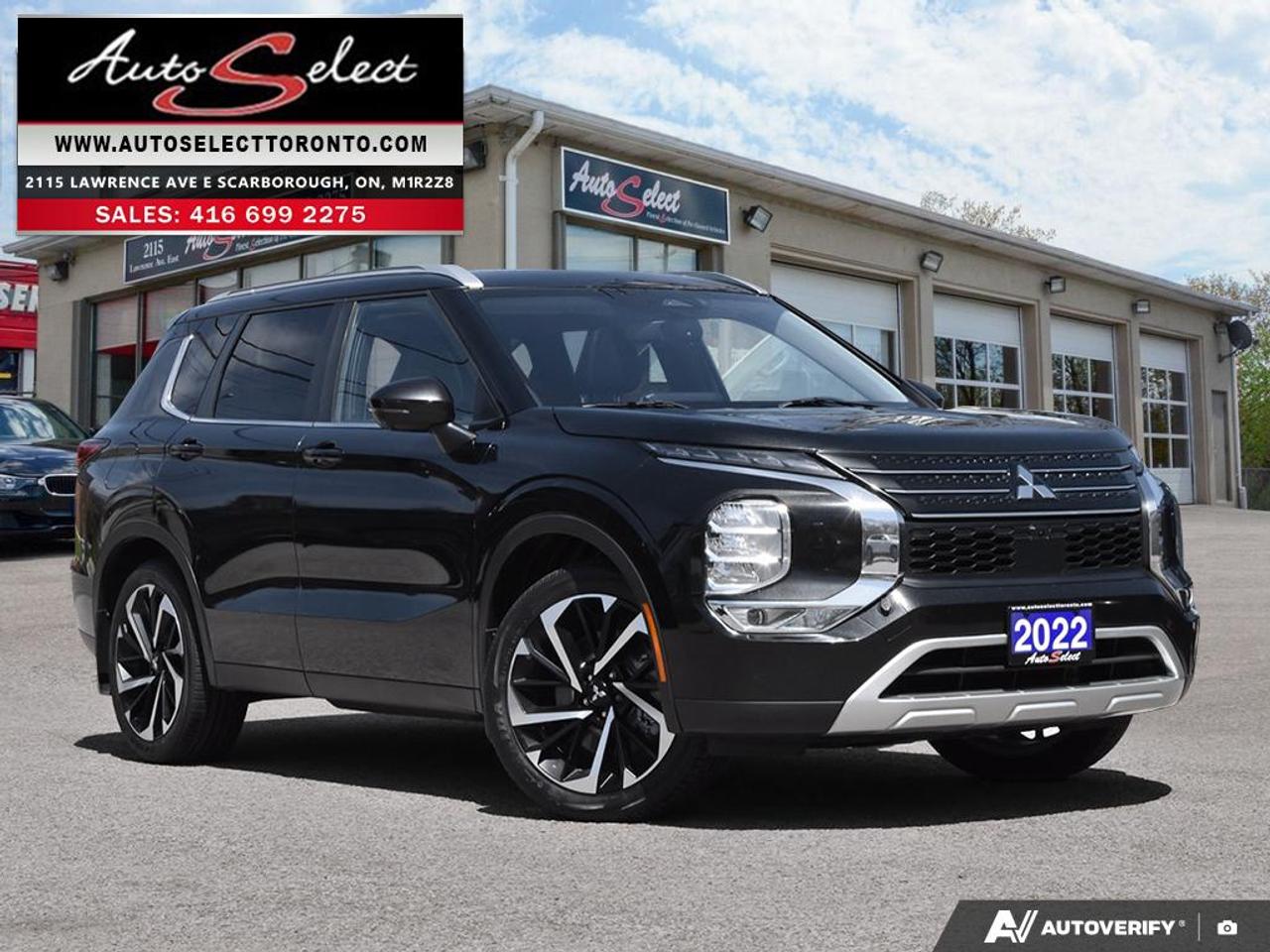 2022 Mitsubishi Outlander SEL AWD - 7 Seater - Leather - Roof - Apple Carplay Photo
