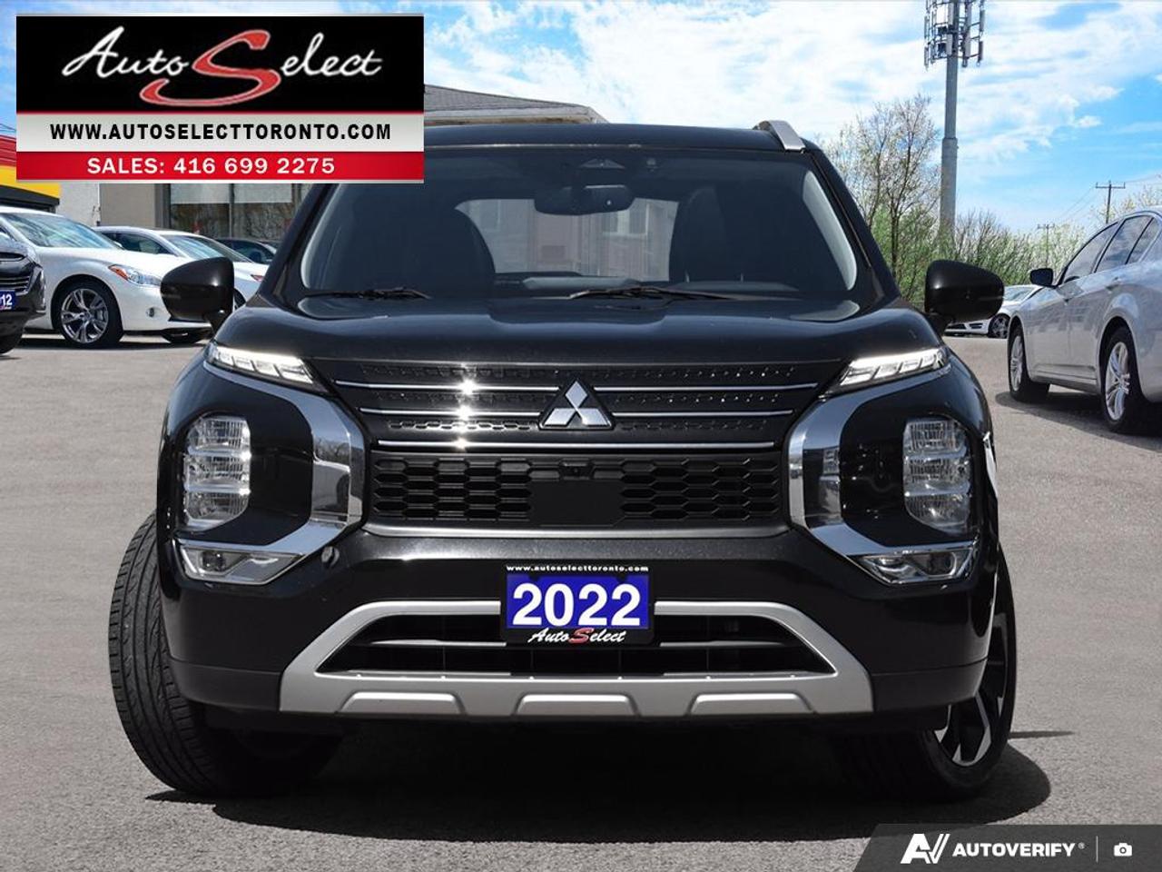 2022 Mitsubishi Outlander SEL AWD - 7 Seater - Leather - Roof - Apple Carplay Photo