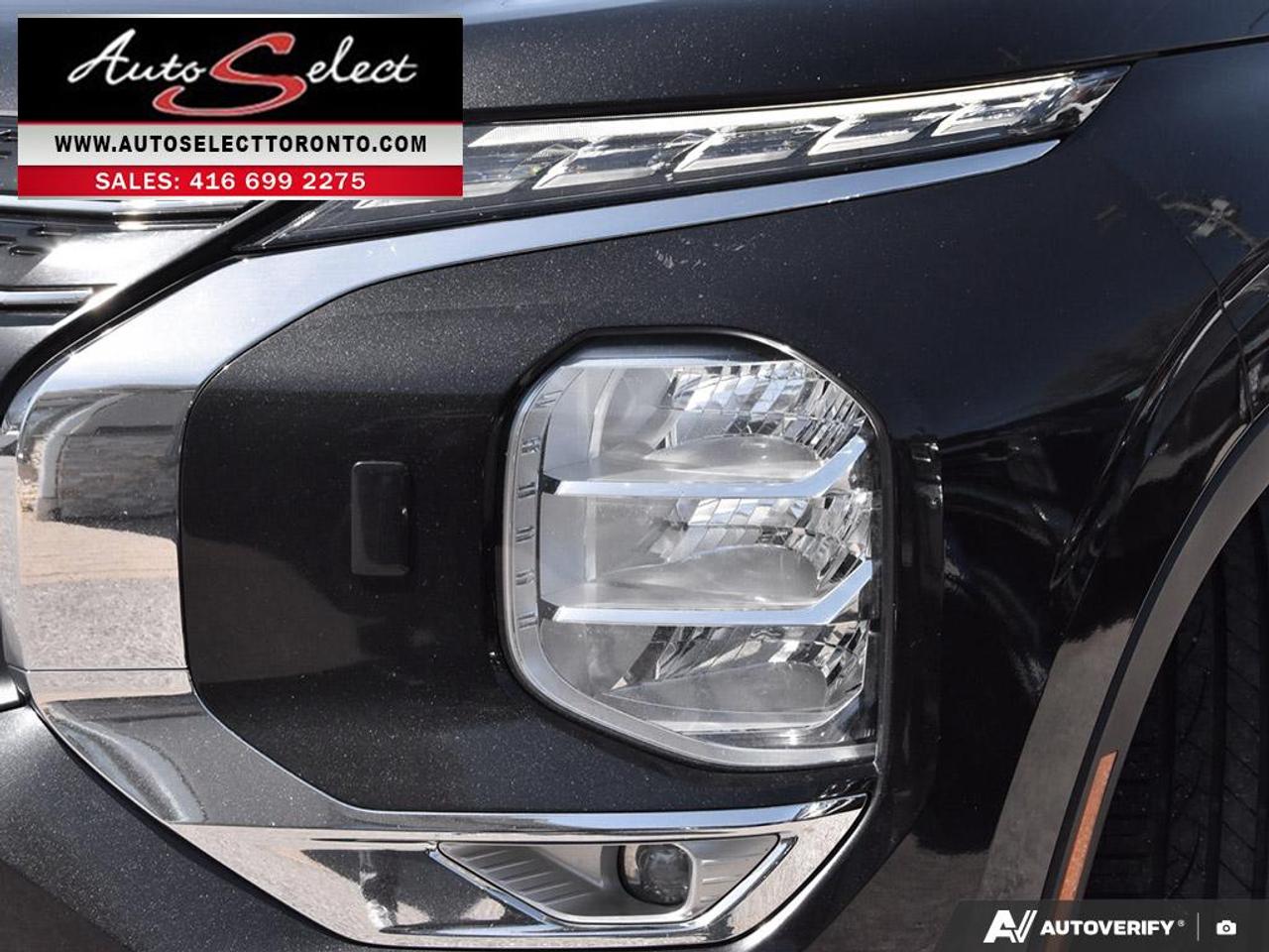 2022 Mitsubishi Outlander SEL AWD - 7 Seater - Leather - Roof - Apple Carplay Photo