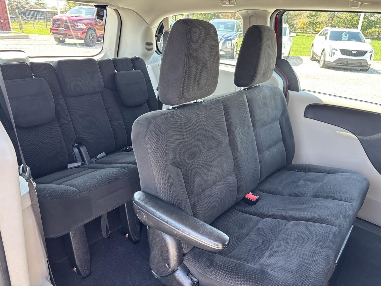 2016 Dodge Grand Caravan CANADA VALUE PACKAGE Photo