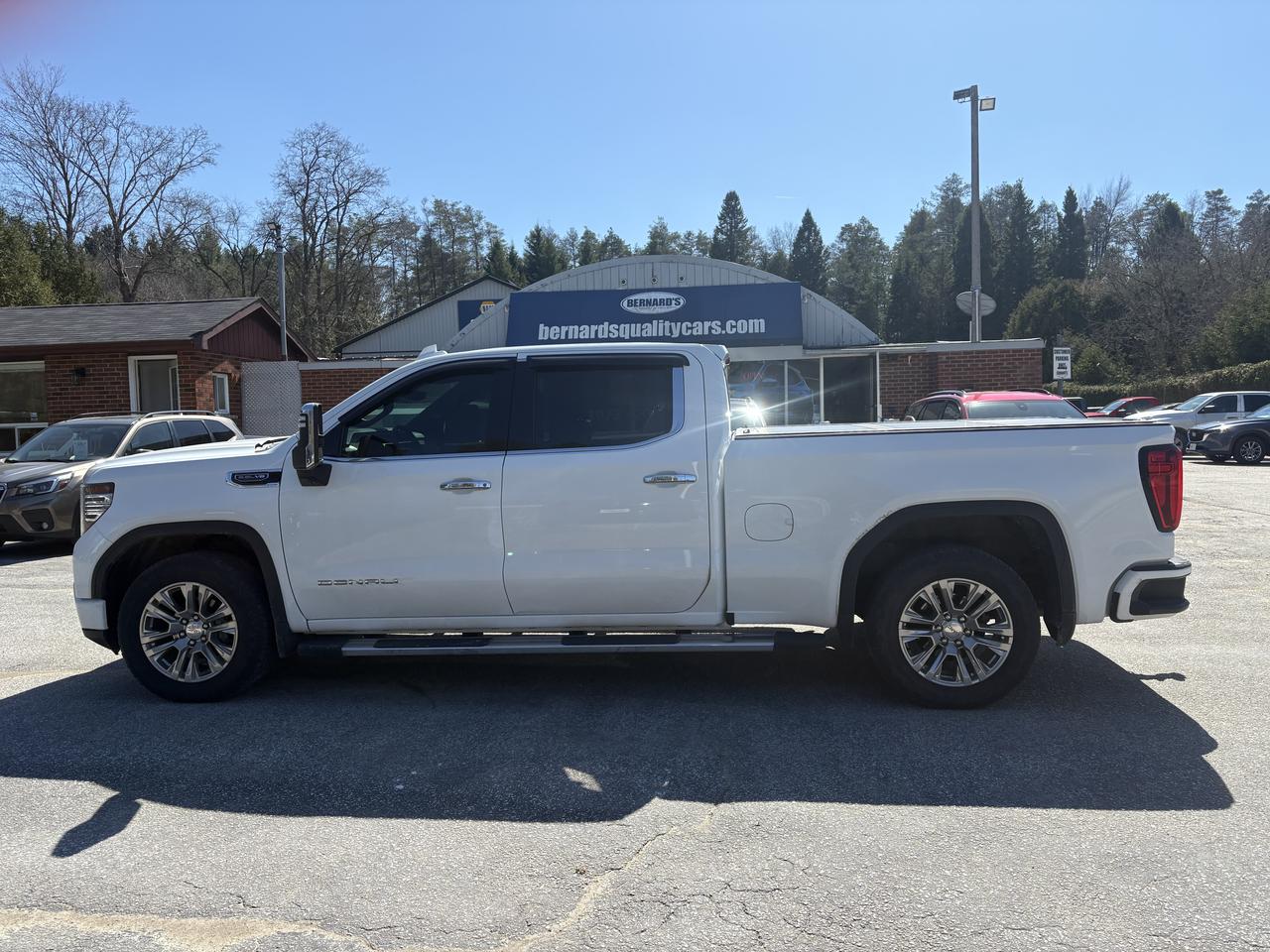 2023 GMC Sierra 1500 4WD Crew Cab 157" Denali