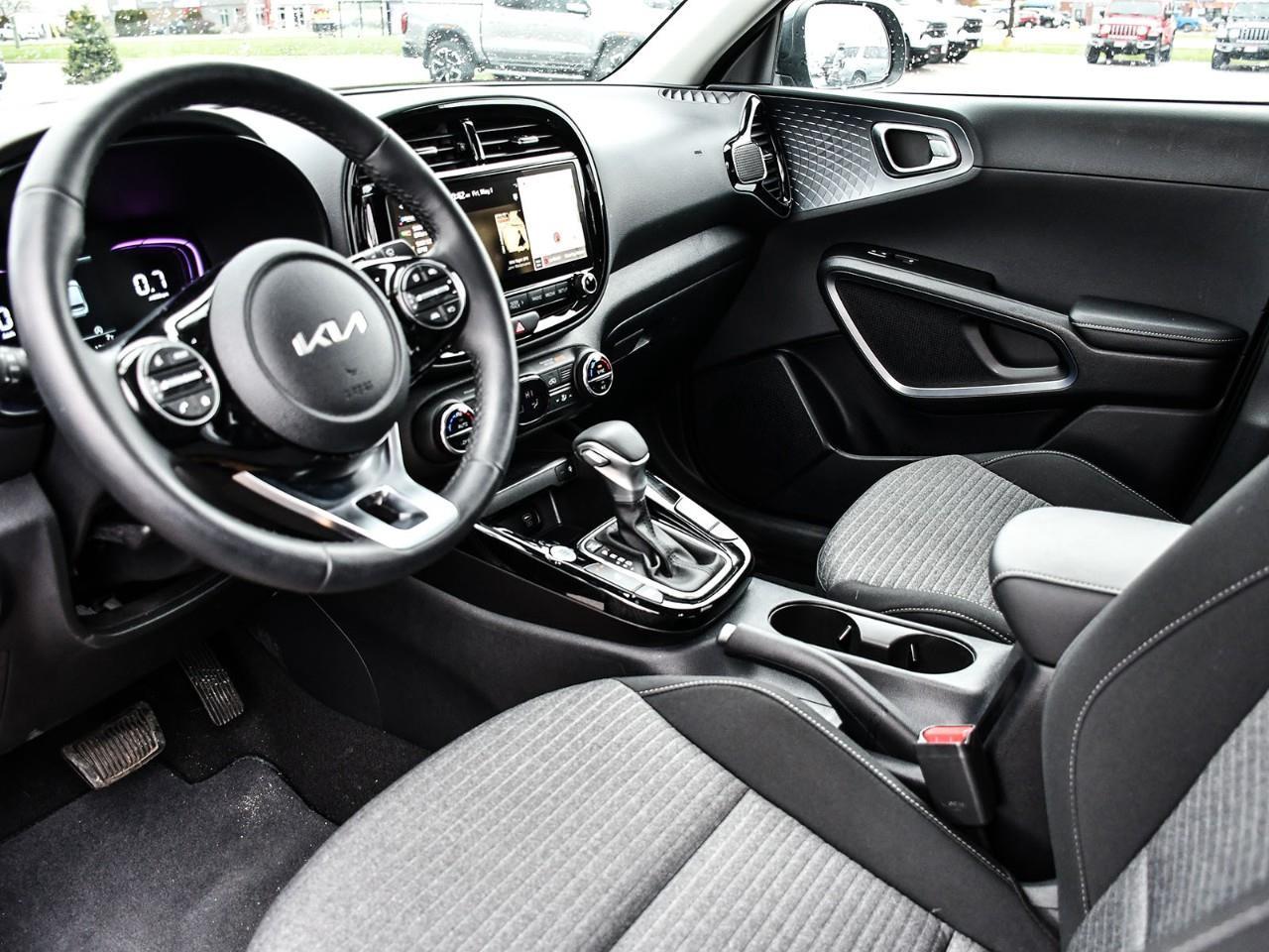 2025 Kia Soul 2025 Kia Soul EX Premium | Executive Driven Unit | Stock #LKSU00665M Photo
