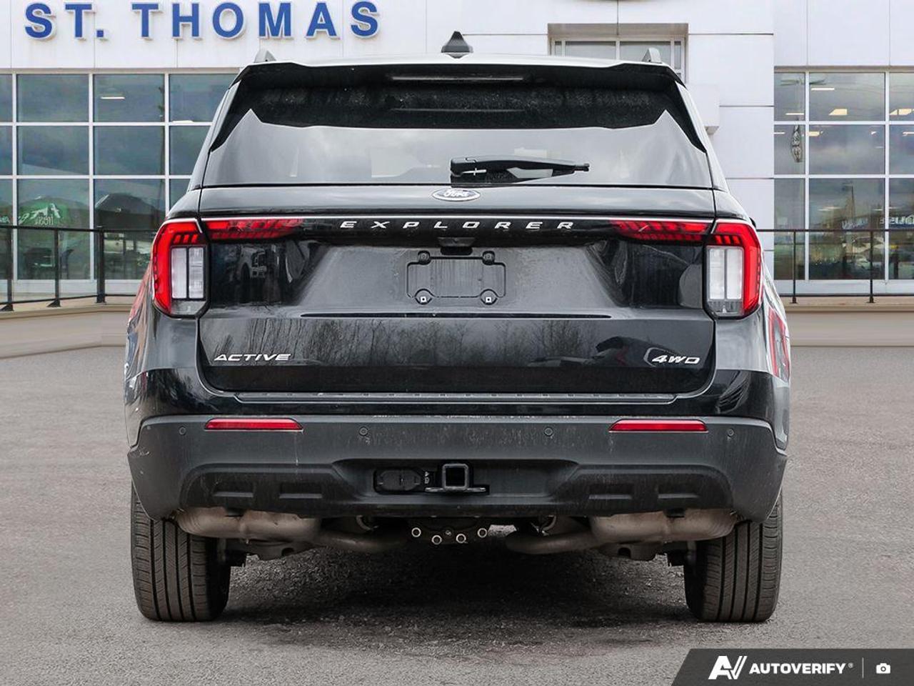 2025 Ford Explorer Active Photo