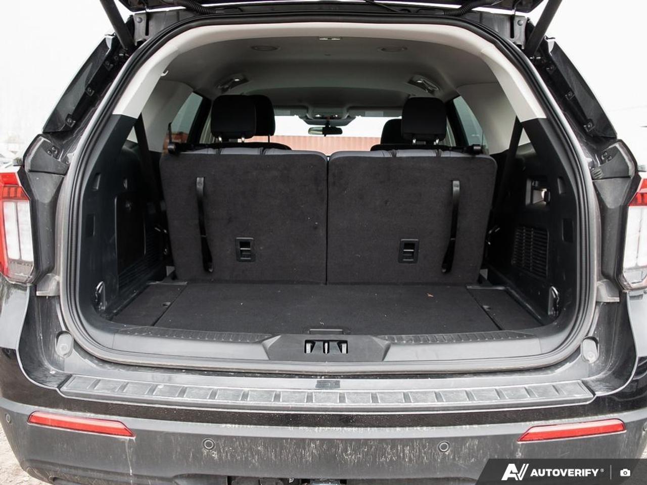 2025 Ford Explorer Active Photo