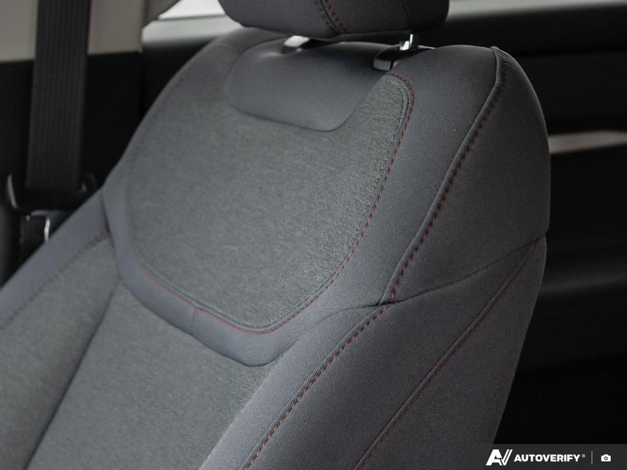 2025 Ford Explorer Active Photo