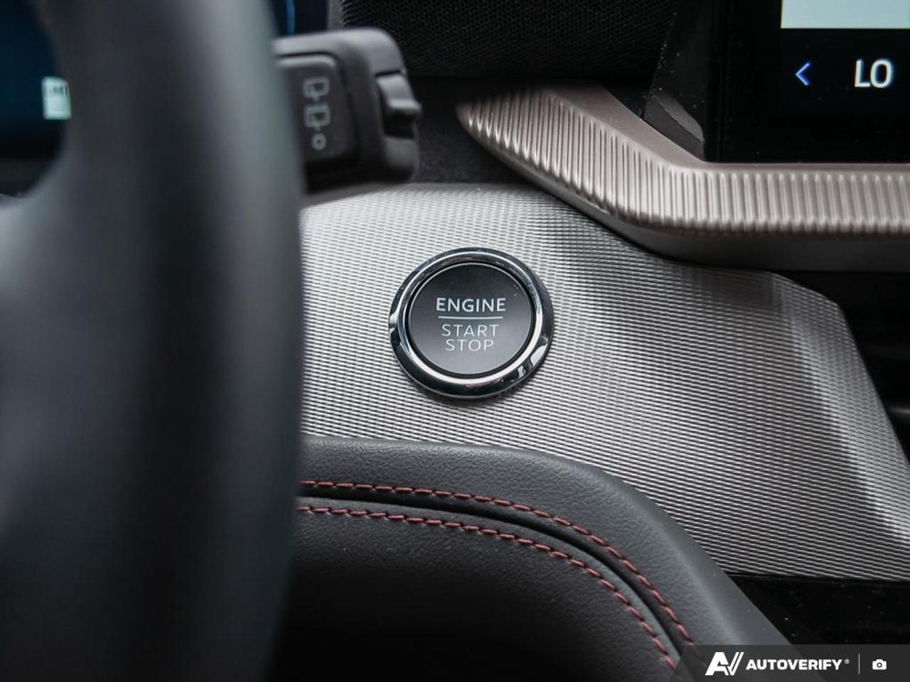 2025 Ford Explorer Active Photo