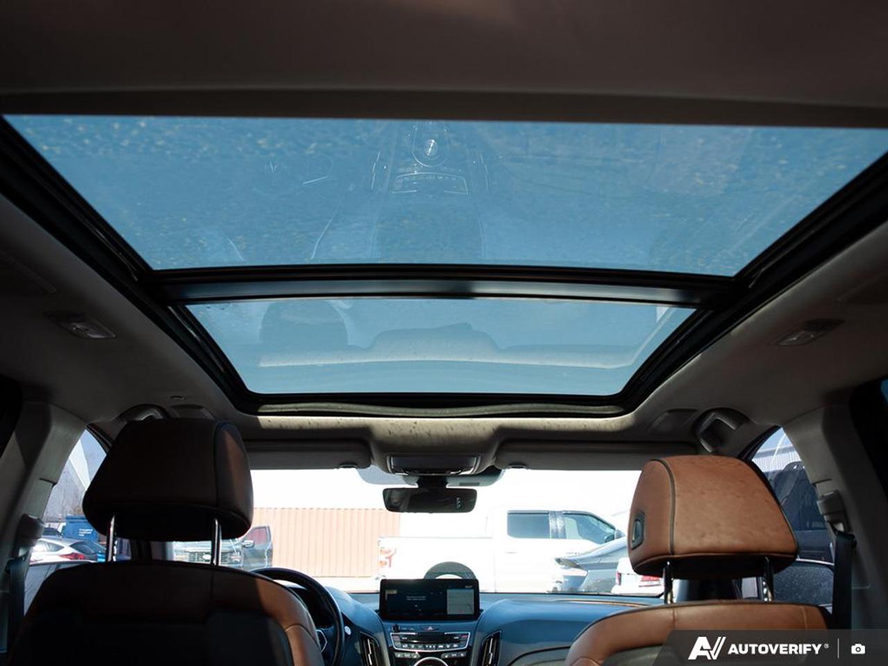 2021 Acura RDX Platinum Élite Photo