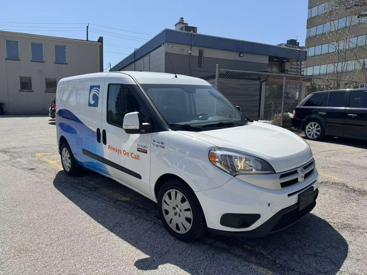 2018 RAM ProMaster City Cargo Van SLT Photo2