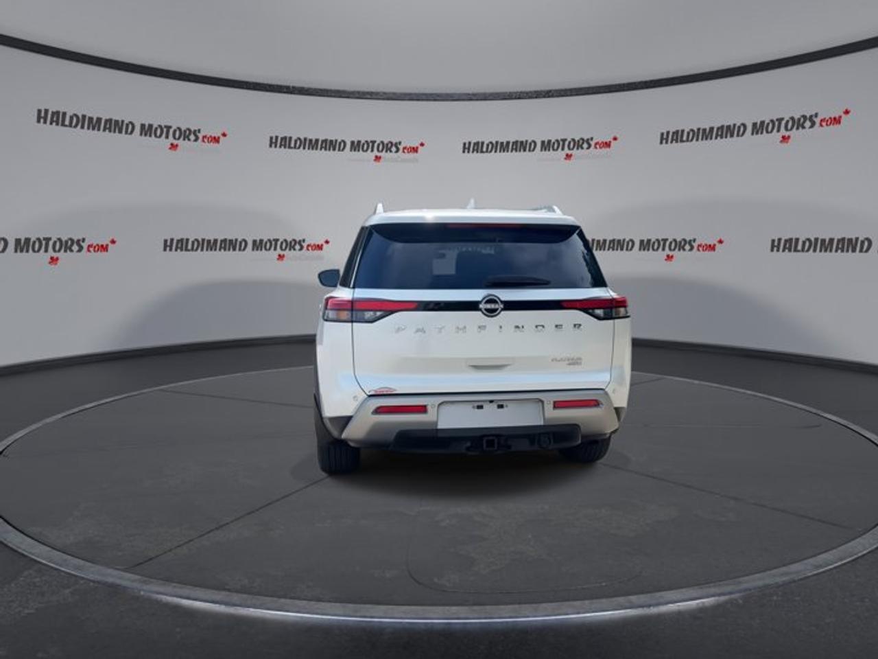 2024 Nissan Pathfinder Platinum 4WD | No Accidents | Ventilated Front Seats Photo