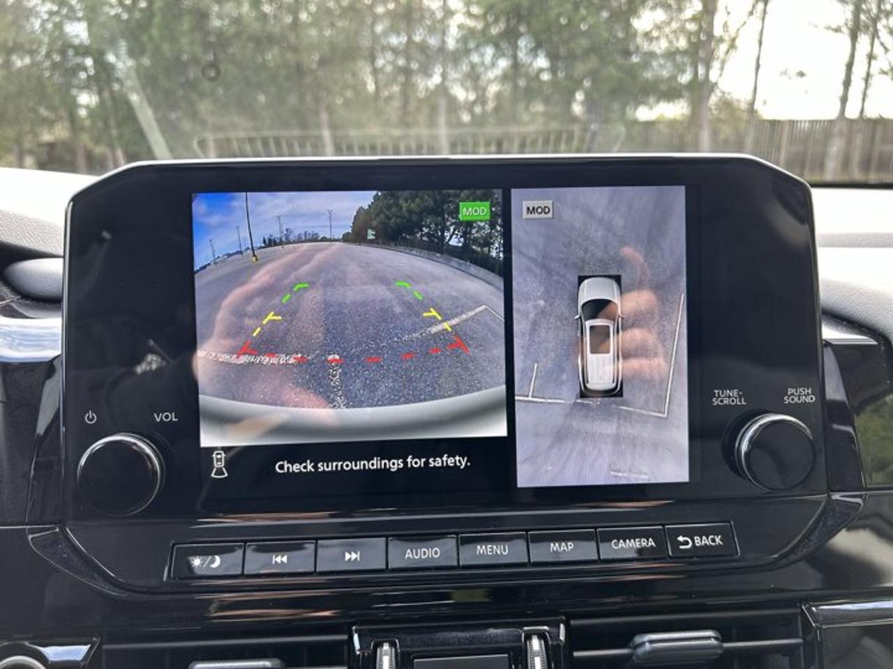 2024 Nissan Pathfinder Platinum 4WD | No Accidents | Ventilated Front Seats Photo