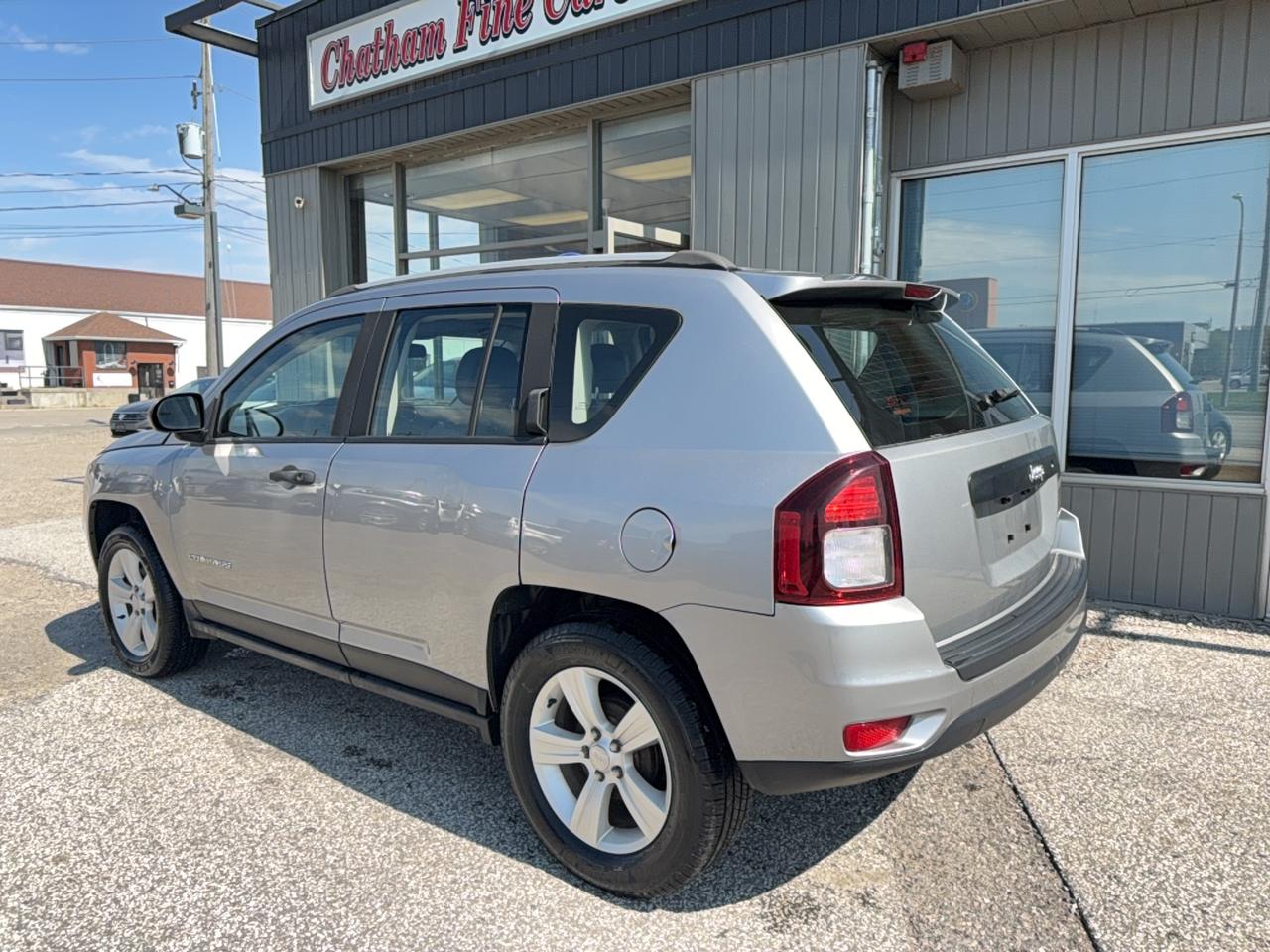2016 Jeep Compass Sport Photo